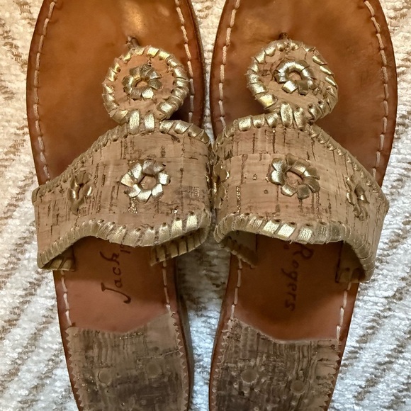 Jack Rogers Tan / gold Sandals size 8 - Picture 1 of 2